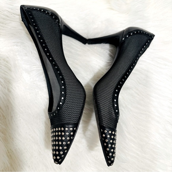 Stuart Weitzman Womens Black Leather Studded Pointy Toe Heels Size 7. M - Picture 3 of 12